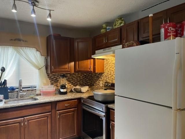 6361 NW 27th Street, Margate, FL 33063