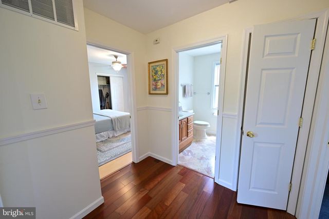 71 COACHMAN DR, Bordentown, NJ 08505