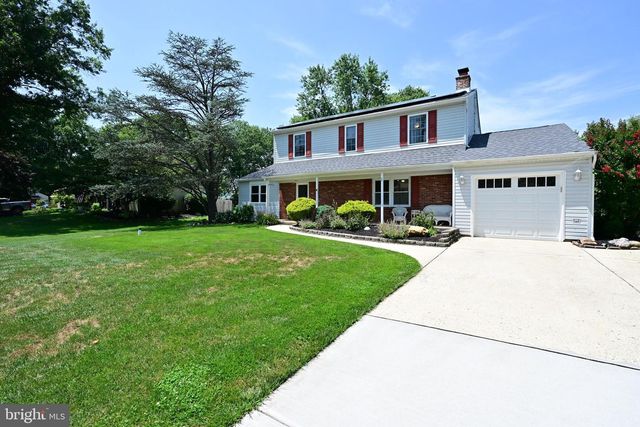 71 COACHMAN DR, Bordentown, NJ 08505