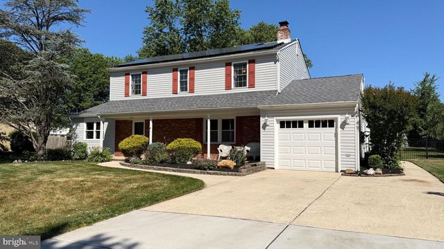 71 COACHMAN DR, Bordentown, NJ 08505
