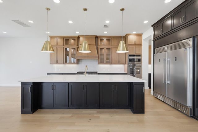 10007 Regal Mist Drive, Missouri City, TX 77459
