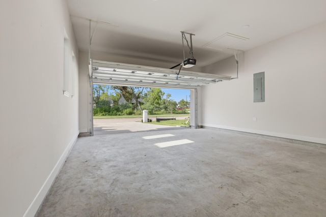 10007 Regal Mist Drive, Missouri City, TX 77459