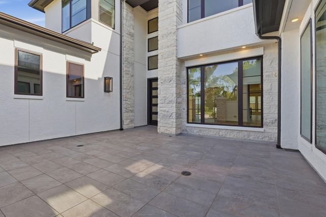 10007 Regal Mist Drive, Missouri City, TX 77459