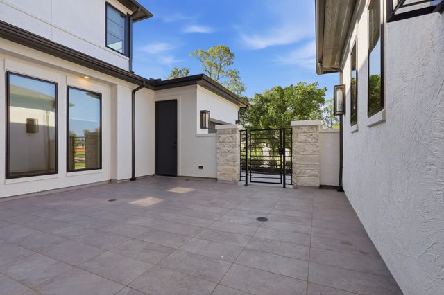 10007 Regal Mist Drive, Missouri City, TX 77459