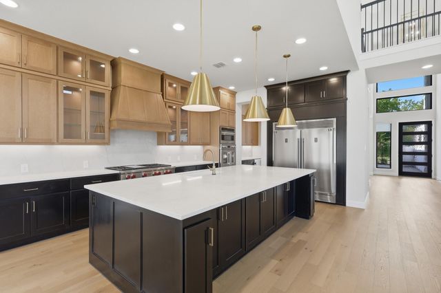 10007 Regal Mist Drive, Missouri City, TX 77459