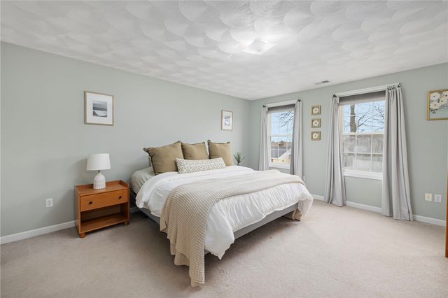 75 Macbeth Street, Cranston, RI 02920