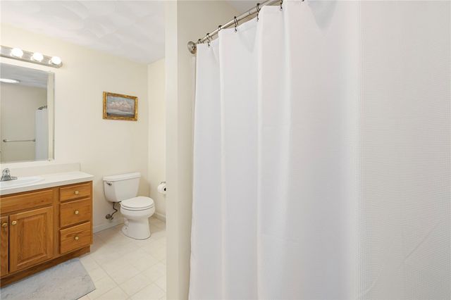 75 Macbeth Street, Cranston, RI 02920