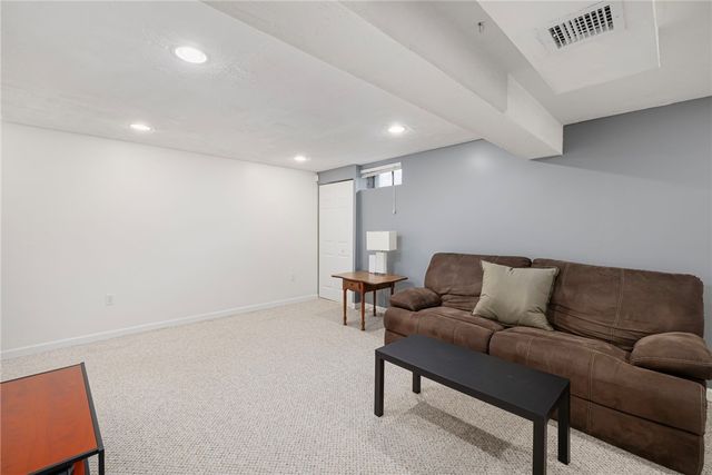 75 Macbeth Street, Cranston, RI 02920