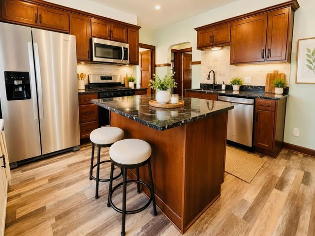 3306 S 15th PLACE, Milwaukee, WI 53215
