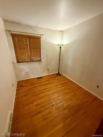 8401 18 Mile Road 238, Sterling Heights, MI 48313