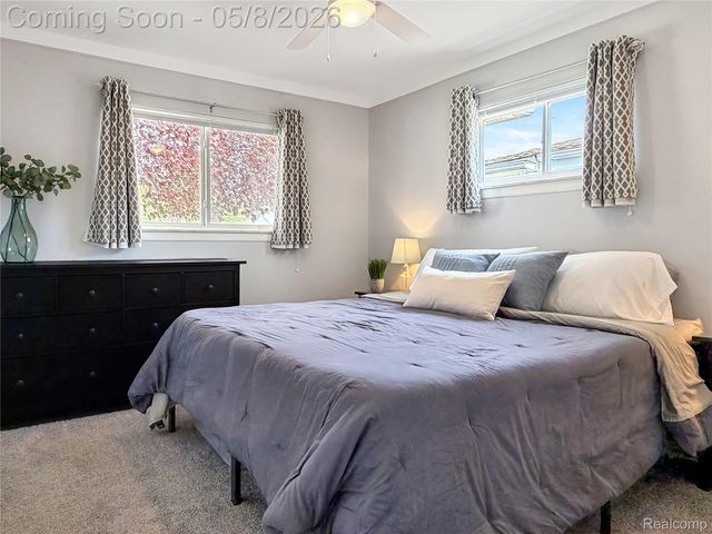 1274 Fontaine Avenue, Madison Heights, MI 48071