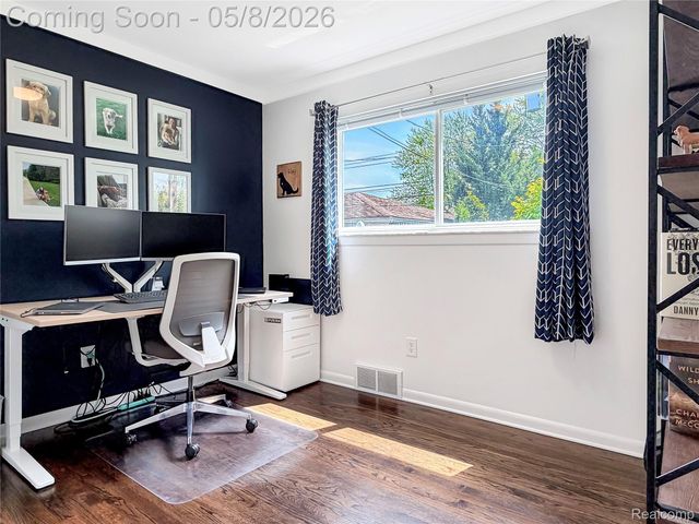 1274 Fontaine Avenue, Madison Heights, MI 48071