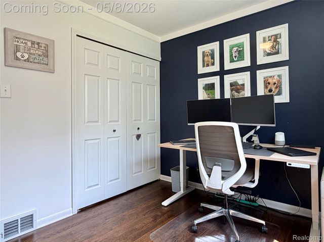 1274 Fontaine Avenue, Madison Heights, MI 48071