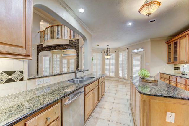 7938 Wooded Way Drive, Spring, TX 77389