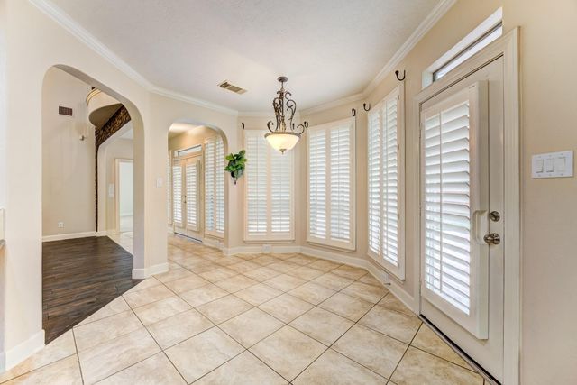 7938 Wooded Way Drive, Spring, TX 77389