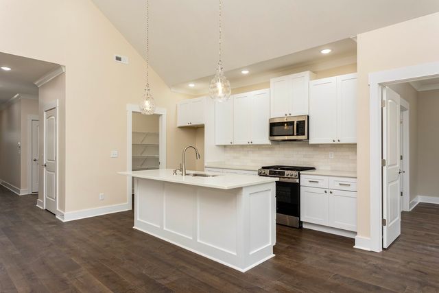 306 Emmett Ave, NW, Cleveland, TN 37311