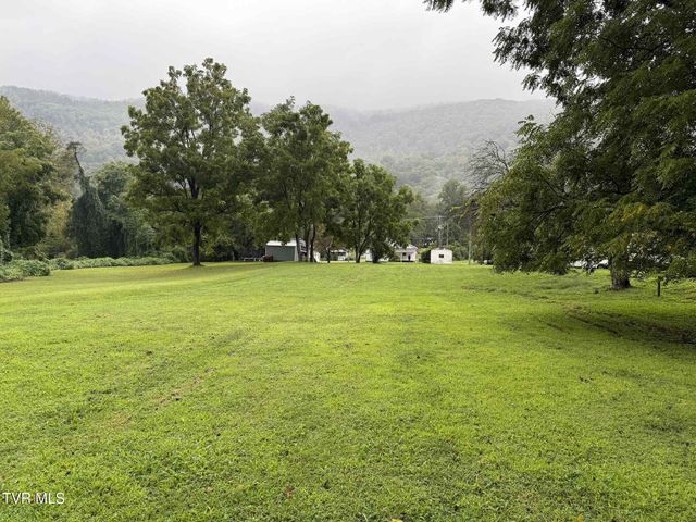602 West 2nd Avenue, Big Stone Gap, VA 24219