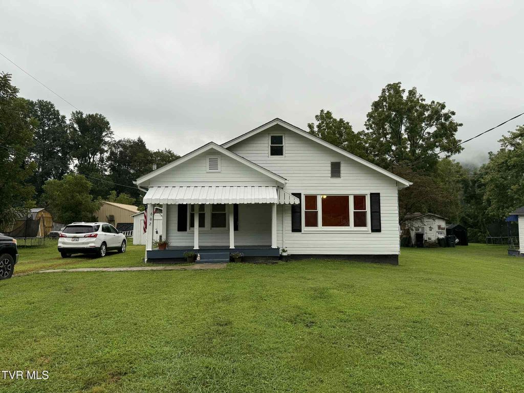 602 West 2nd Avenue, Big Stone Gap, VA 24219