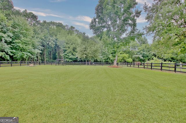 41 Mount Carmel Road, Senoia, GA 30276