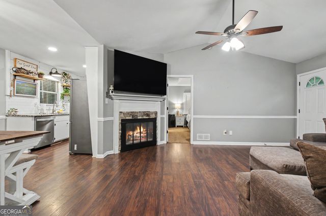 41 Mount Carmel Road, Senoia, GA 30276