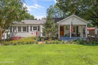 128 Lonas Drive, Maryville, TN 37803