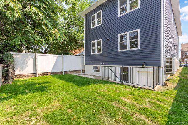 3439 Grace Avenue, Bronx, NY 10469