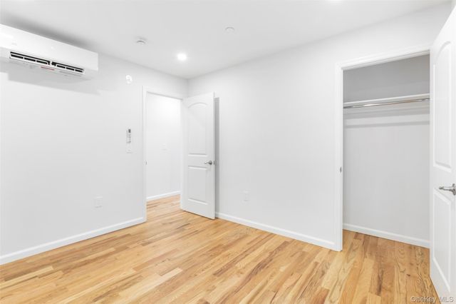 3439 Grace Avenue, Bronx, NY 10469