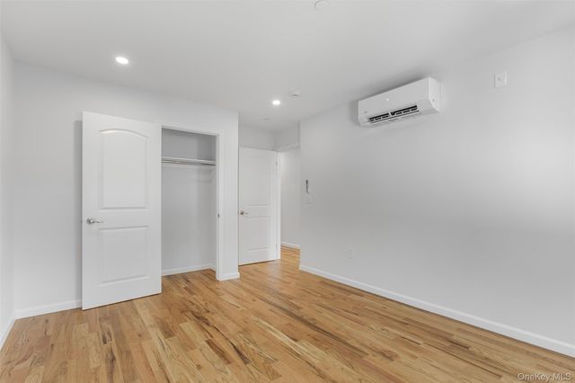 3439 Grace Avenue, Bronx, NY 10469