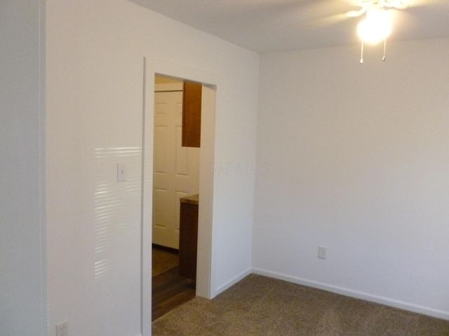 927 Camden Avenue, Columbus, OH 43201