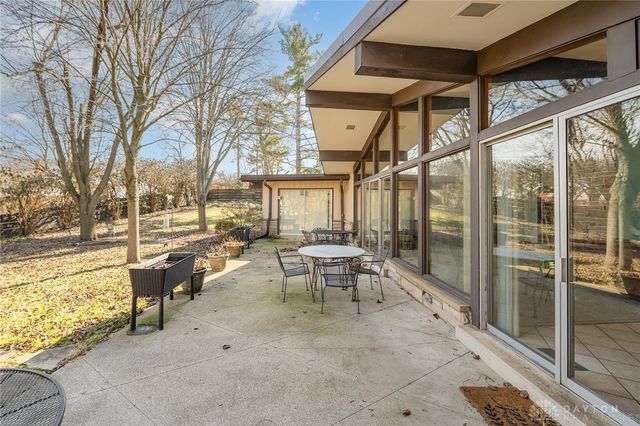 519 Valewood Lane, Dayton, OH 45405