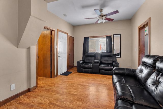 485 Belvidere Street E, Saint Paul, MN 55107