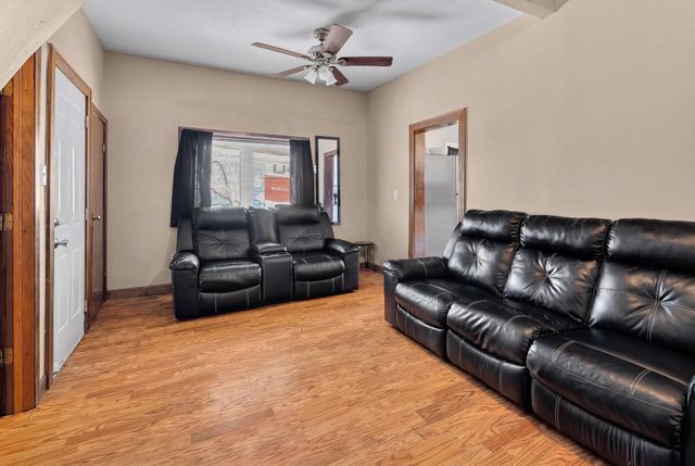 485 Belvidere Street E, Saint Paul, MN 55107