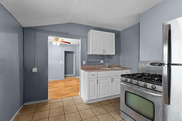 485 Belvidere Street E, Saint Paul, MN 55107