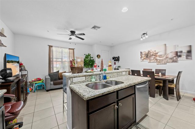 197 SW 6th Pl 197, Pompano Beach, FL 33060