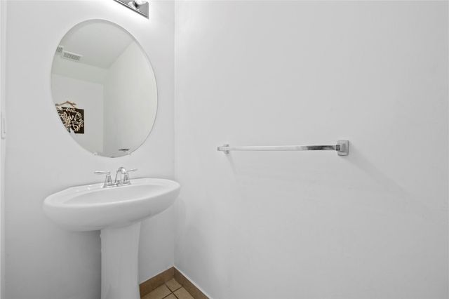 197 SW 6th Pl 197, Pompano Beach, FL 33060