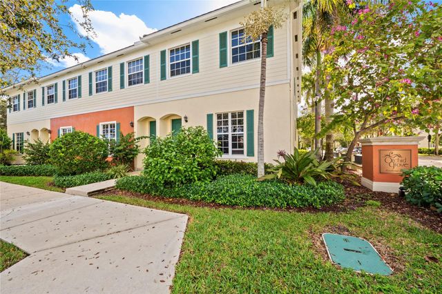 197 SW 6th Pl 197, Pompano Beach, FL 33060