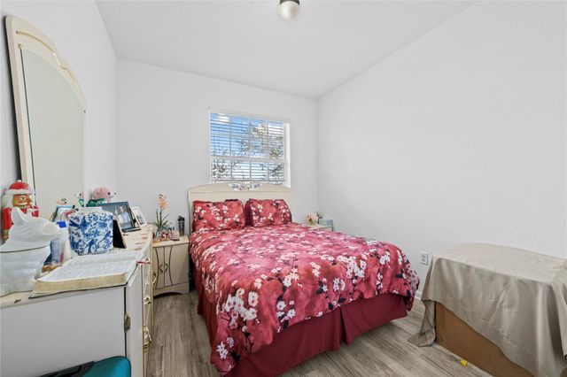 197 SW 6th Pl 197, Pompano Beach, FL 33060