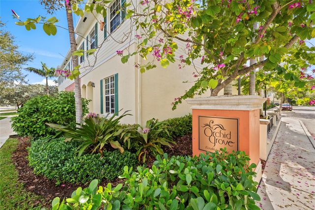 197 SW 6th Pl 197, Pompano Beach, FL 33060