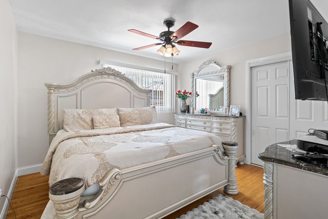 7625 W Strong Street, Harwood Heights, IL 60706