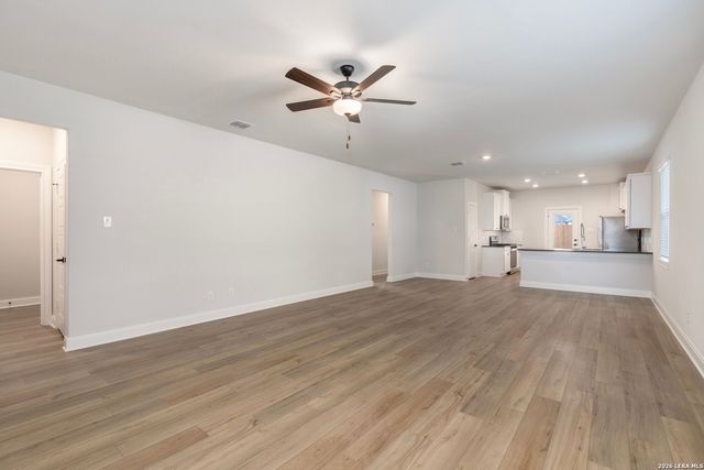 6327 Monk Landing, Converse, TX 78109