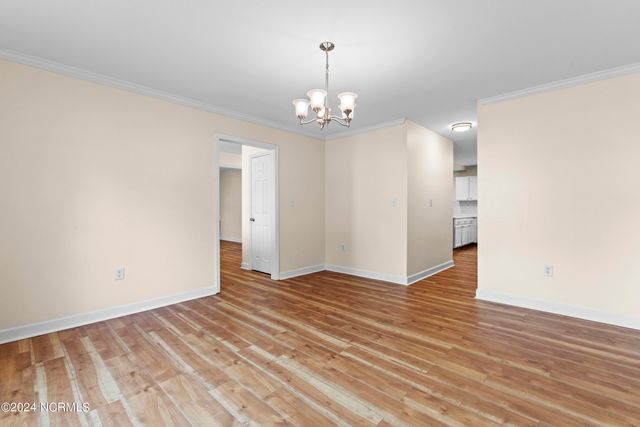 210 Egret Point Drive, Sneads Ferry, NC 28460