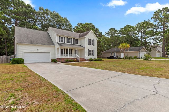 210 Egret Point Drive, Sneads Ferry, NC 28460
