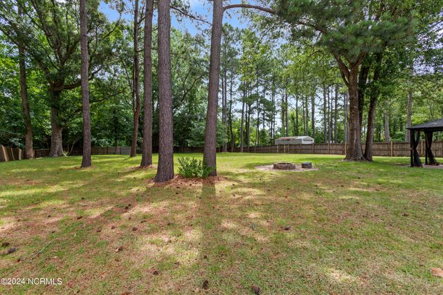 210 Egret Point Drive, Sneads Ferry, NC 28460