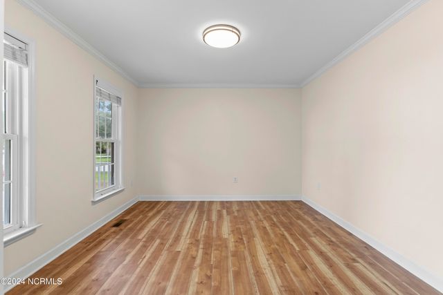 210 Egret Point Drive, Sneads Ferry, NC 28460