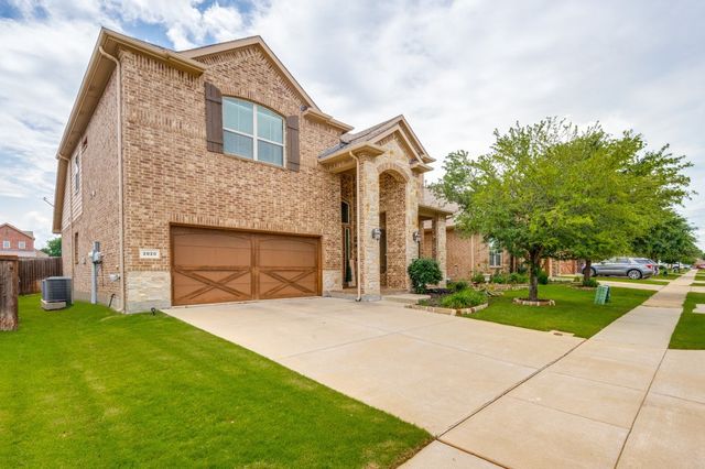 2020 Milano Lane, Lewisville, TX 75077