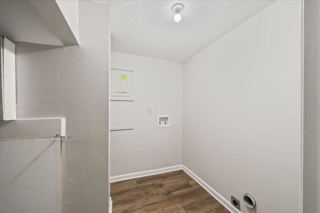 6617 Poplar Woods Cir S Apt 2, Germantown, TN 38138