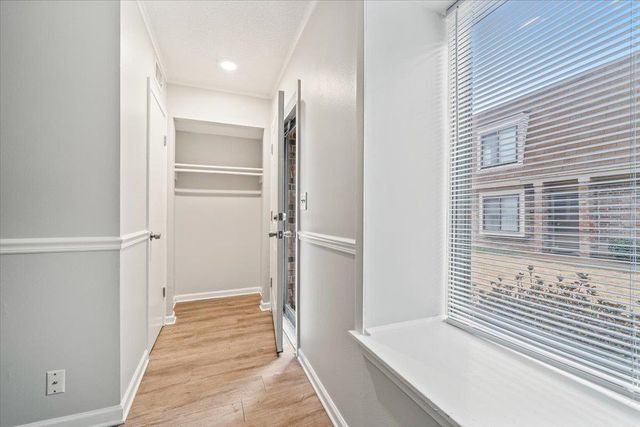 6617 Poplar Woods Cir S Apt 2, Germantown, TN 38138