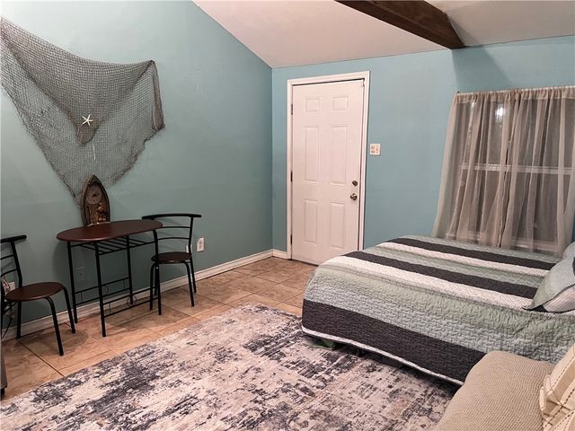 4333 Dinn St, Corpus Christi, TX 78415