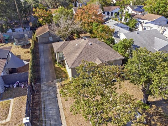 4333 Dinn St, Corpus Christi, TX 78415