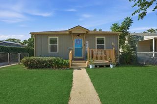 4333 Dinn St, Corpus Christi, TX 78415